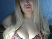 烏克蘭豪乳正妹 係網路直播