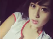 可愛唯美妹妹玩自拍