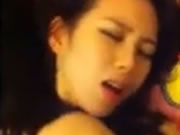 亞裔少女各種體位性愛與面上射精