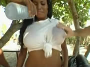 拉丁美洲巴西爆乳熟女戶外野戰