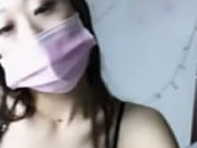 後生女直播展示佢而家嘅魅力