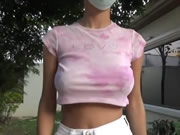 口罩泰妹露出超級巨垂乳