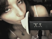 asmr 護士舐耳仔