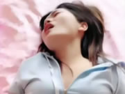 跟身著低胸藍洋裝的妹仔 開房做愛 順便自拍