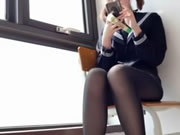JK服黑絲美腿女女誘惑