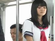 電車痴漢騷擾 日系甜蜜JK學生畀地鐵性侵