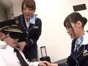 多名烈女空服束縛假吊插入男機長