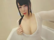 透視內衣大波女仔喺冲凉時乳搖