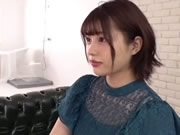 烈女女優 唯井真尋 水床各種激情大量噴水 無碼流出